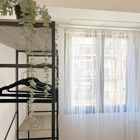 Amplio En El Centro * Castro Urdiales